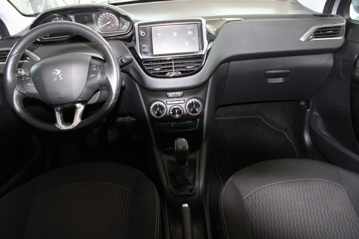 Peugeot 208 1.2 PureTech 82 Style
