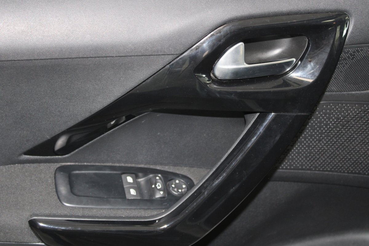 Peugeot 208 1.2 PureTech 82 Style