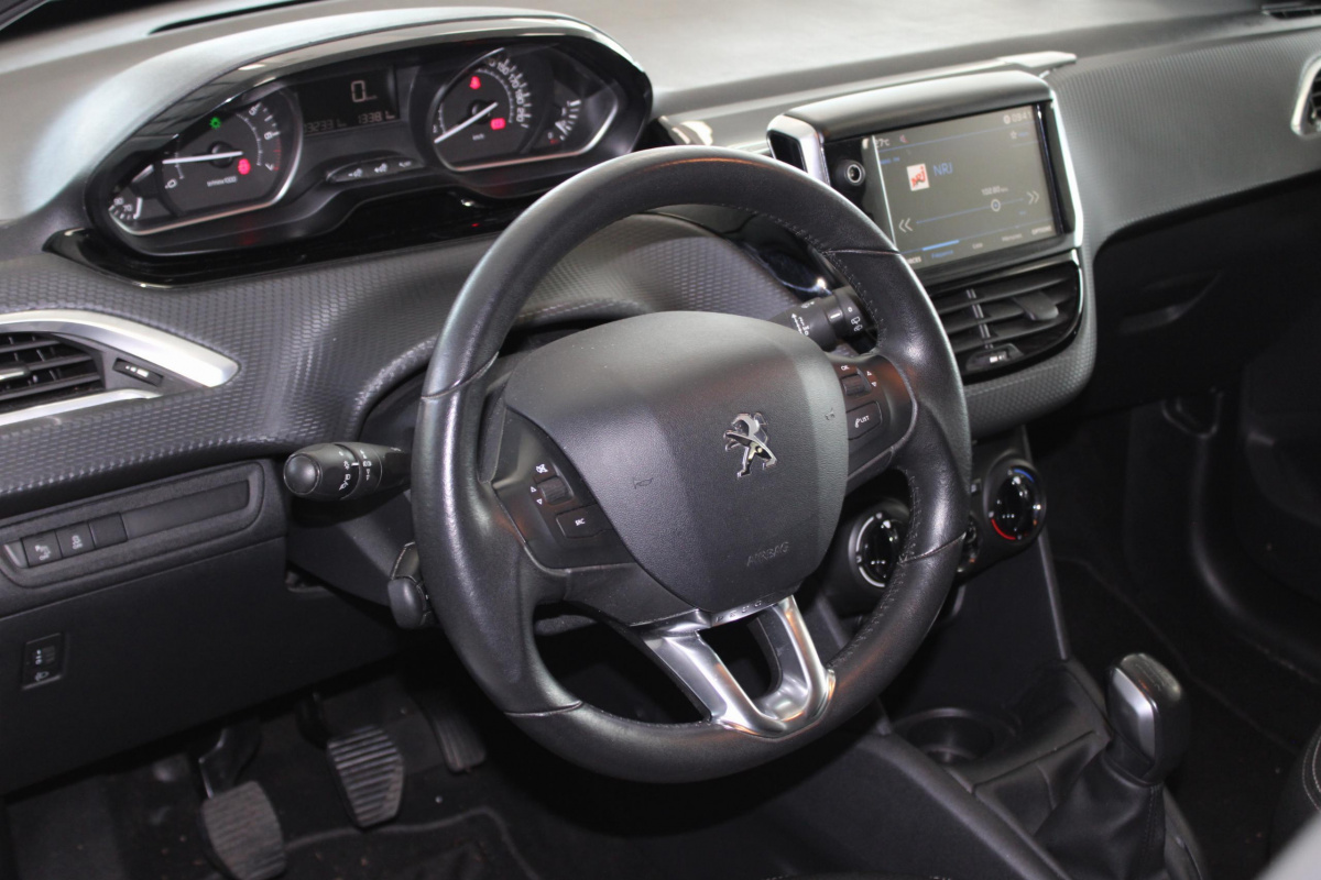 Peugeot 208 1.2 PureTech 82 Style