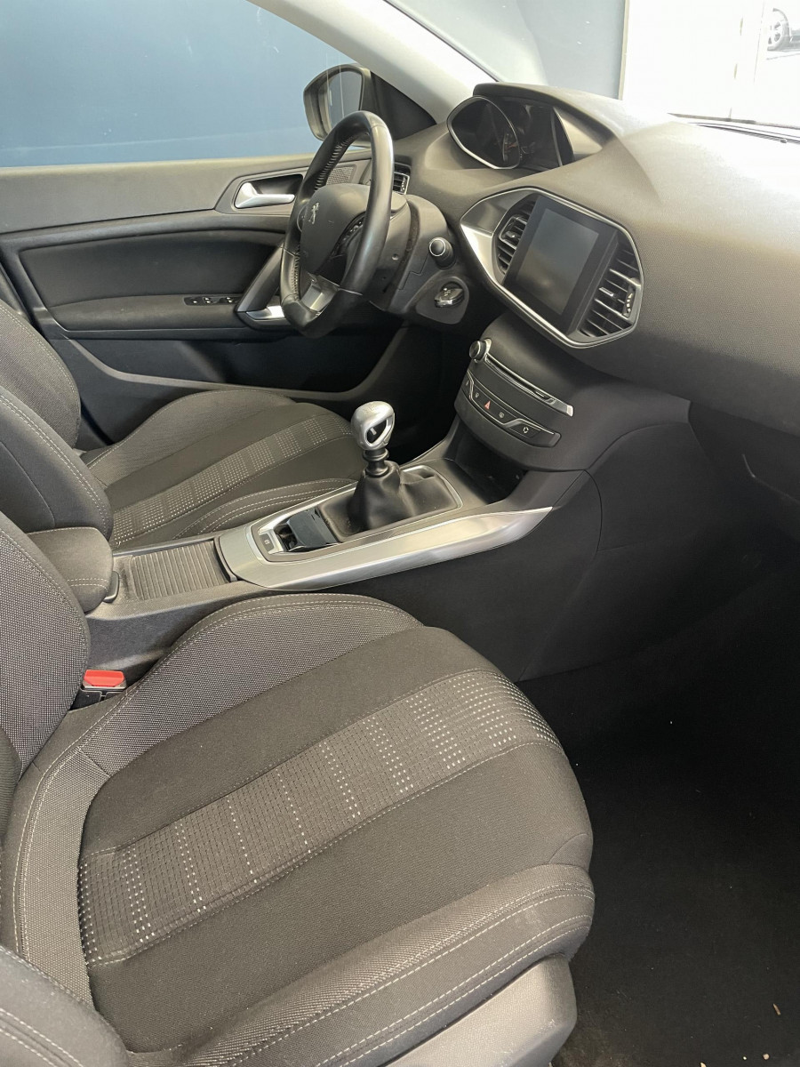 Peugeot 308 (2) 1.2 Puretech 130 S&S Allure