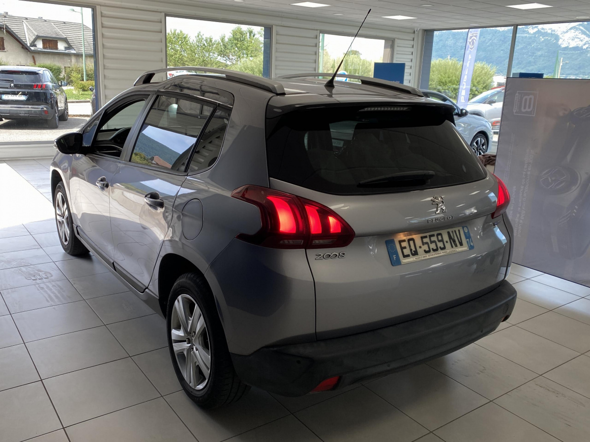 Peugeot 2008 1.2 Puretech 82 Style